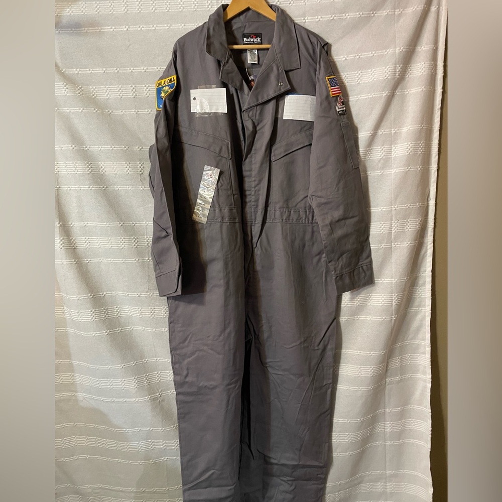 Walls FR’s Gray Long Sleeve Overalls With Patches